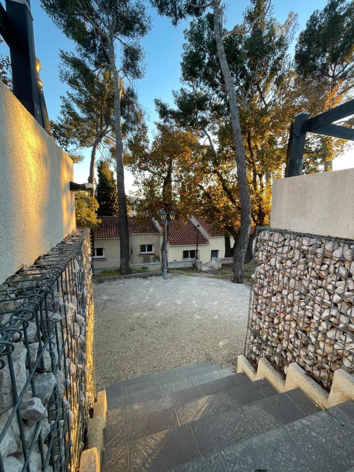 La Solane - Grande Maison Sous Les Pins Six-Fours-les-Plages Exterior photo